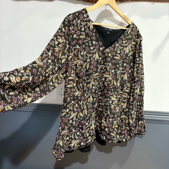 Lane Bryant Lined Floral Peplum Blouse Plus Size - Picture 2 of 11